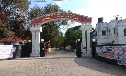 10, 11, 12ம் வகுப்பு பொதுத்தேர்வு விடைத்தாள்களை திருத்துவதில் கடுமை கூடாது - ஆசிரியர்களுக்கு கல்வித்துறை அறிவுறுத்தல்