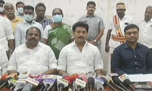 கள்ளக்குறிச்சி பள்ளியில் புதன் முதல் ஆன்லைன் வகுப்புகள் கள்ளக்குறிச்சி பள்ளியில் புதன் முதல் ஆன்லைன் வகுப்புகள்