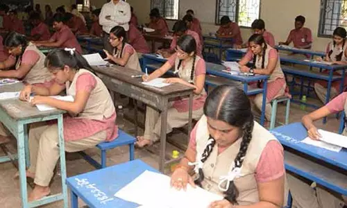 11 மற்றும் 12-ஆம் வகுப்பு பொதுத்தேர்வுக்கான மறுமதிப்பீடு முடிவுகள் இன்று வெளியாகிறது