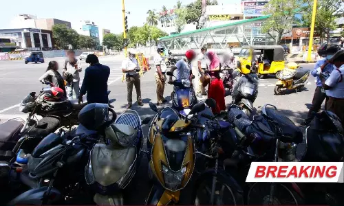 #Breaking || நள்ளிரவில் அமலான திருத்தப்பட்ட சட்டம் - ரூ.15 லட்சம் அபராதம் வசூல்