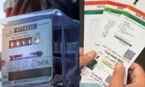 தமிழகம் முழுவதும் மின் இணைப்புடன் ஆதார் எண்ணை இணைக்க சிறப்பு முகாம்கள் தொடங்கியது