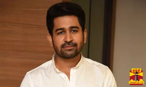 படப்பிடிப்பில் விஜய் ஆண்டனி காயம்...ஆபத்தான கட்டத்தை கடந்துவிட்டதாக தகவல்