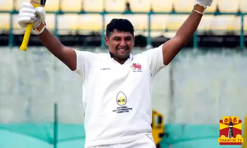 ரஞ்சி டெஸ்ட் - மும்பை வீரர் சர்ஃப்ராஸ் கான் மீண்டும் சதம்