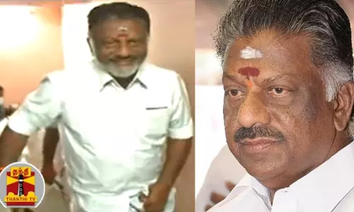 மூத்த வழக்கறிஞர்களுடன் ஓபிஸ் திடீர் ஆலோசனை மூத்த வழக்கறிஞர்களுடன் ஓபிஸ் திடீர் ஆலோசனை