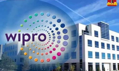 விப்ரோ நிறுவனத்தில் புதிதாக வேலைக்கு சேர்ந்தவர்களின் சம்பளம், பாதியாக குறைப்பு