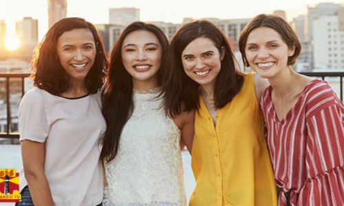 இன்று மகளிர் தினம்.... தமிழ் சினிமாவில் பெண்களை கொண்டாடிய சில பாடல்கள்