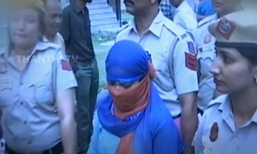 ஃபேஸ்புக் காதலனோடு குடித்தனம் நடத்திய மருமகள்..  கண்டித்த மாமனார், மாமியார் கொடூரக் கொலை..