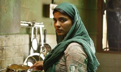 இணையத்தில் வைரலாகும் ஃபர்ஹானா பட டீசர்... இஸ்லாமிய பெண்ணாக ஐஸ்வர்யா ராஜேஷ்