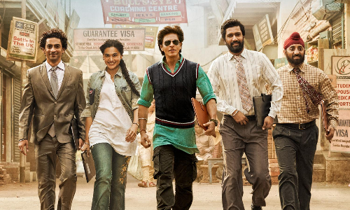 திரையரங்குகளில் வெளியானது ஷாருக்கானின் டங்கி  ஷாருக்கான் ரசிகர்கள் பட்டாசு வெடித்து உற்சாக கொண்டாட்டம்