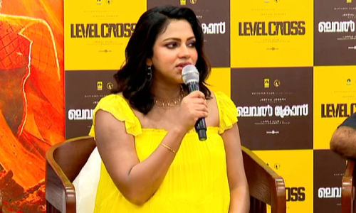 இந்த பாடல் என் குழந்தைக்கு - நடிகை அமலாபால் பெருமிதம் இந்த பாடல் என் குழந்தைக்கு - நடிகை அமலாபால் பெருமிதம்