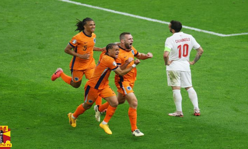 யூரோ கோப்பை கால்பந்து தொடர்/அரையிறுதிக்கு நெதர்லாந்து முன்னேற்றம்