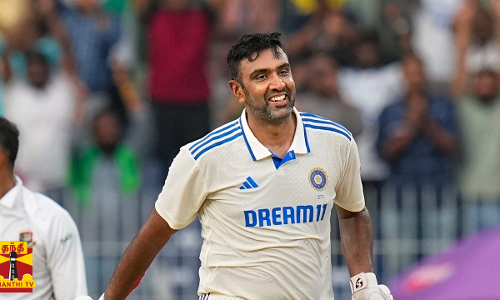 பேட்டிங், பவுலிங்கில் அசத்தி ஆட்டநாயகனான அஸ்வின்