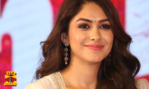 மிருணாள் தாகூரின் டீப் ஃபேக் புகைப்படம் வெளியானதால் பரபரப்பு