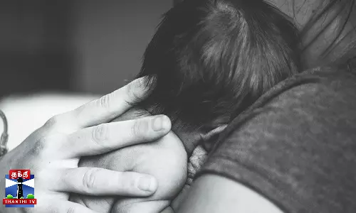 கணவர் தொல்லை - 2 குழந்தைகளை கொன்று தாய் தற்கொலை