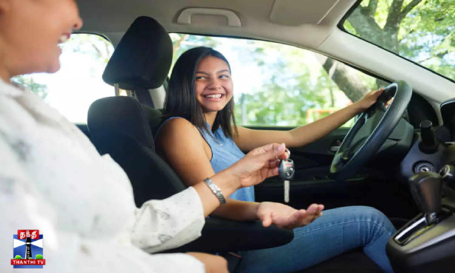 ஐயோ...போச்சே...போச்சே...“-கெத்துக் காட்ட நினைத்து ’பேக்’ஃபயரான சம்பவம்! ஐயோ...போச்சே...போச்சே...“-கெத்துக் காட்ட நினைத்து ’பேக்’ஃபயரான சம்பவம்!