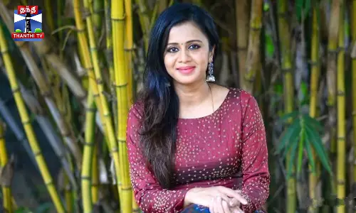 மார்டன் உடைக்கு மாறிய அஞ்சனா மார்டன் உடைக்கு மாறிய அஞ்சனா