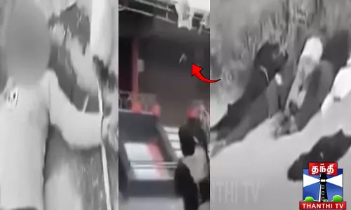 வீதியில் சிதறிக் கிடக்கும் சடலங்கள் - பதைபதைக்க வைக்கும் காட்சி  .