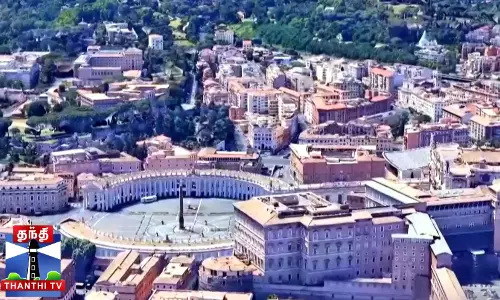 வாடிகன், ரோம் - மிரள வைக்கும் ட்ரோன் காட்சி