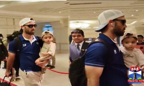 பேபி ஏபிடி பிரவீஸை புகழ்ந்த டிவில்லியர்ஸ்