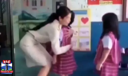 இணையத்தில் பலரை ரசிக்க வைத்த வீடியோ இணையத்தில் பலரை ரசிக்க வைத்த வீடியோ