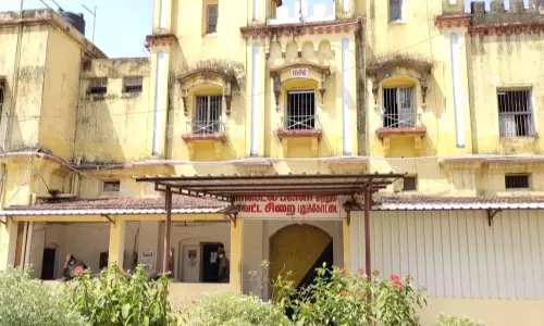 தஞ்சையில் ஆசிரியை கொலை - கைதானவர் தற்கொலை முயற்சி