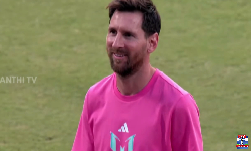 டெல்லி அருண் ஜெட்லி மைதானத்தில் கால்பந்து ஜாம்பவான் மெஸ்ஸி - ரசிகர்கள் உற்சாகம் டெல்லி அருண் ஜெட்லி மைதானத்தில் கால்பந்து ஜாம்பவான் மெஸ்ஸி - ரசிகர்கள் உற்சாகம்